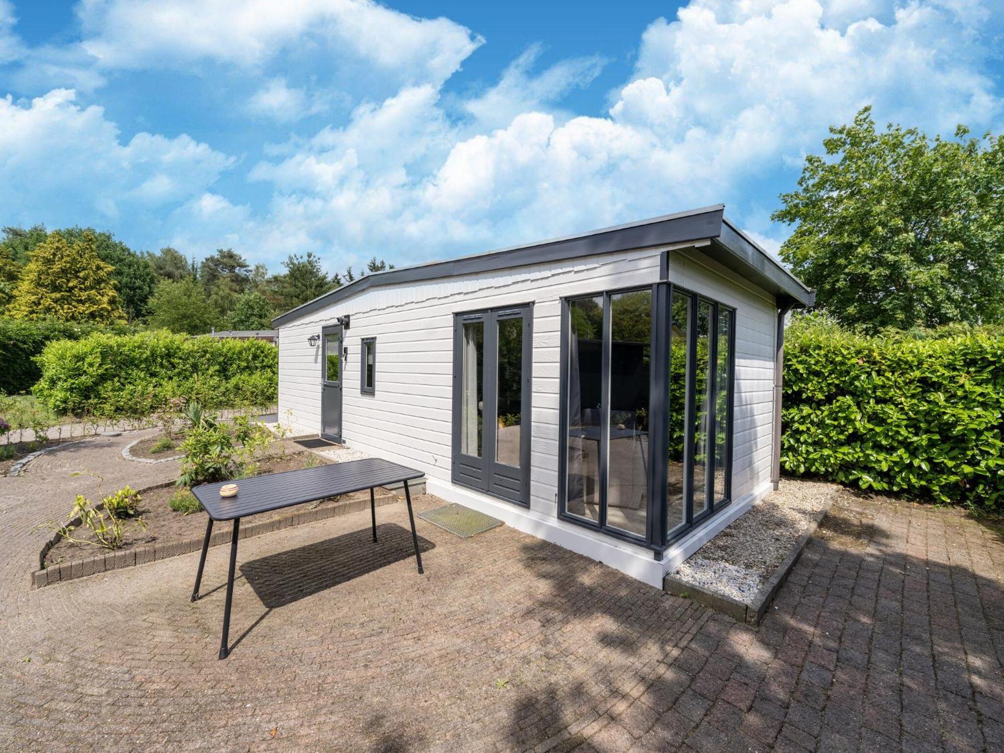 Cozy Chalet In Stegeren With A Terrace מראה חיצוני תמונה