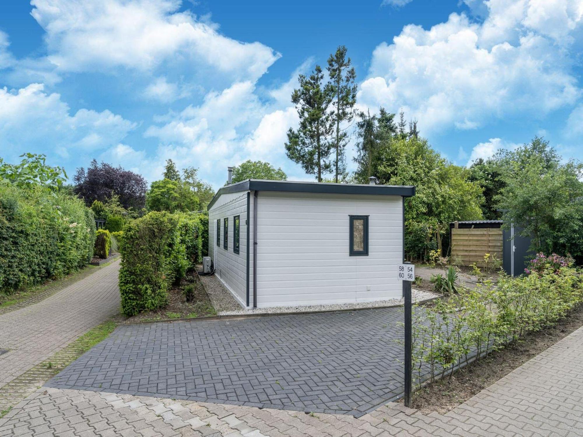 Cozy Chalet In Stegeren With A Terrace מראה חיצוני תמונה